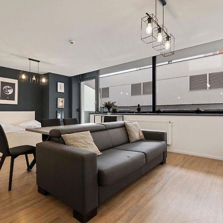 Appartamento Lam Moon - Ac - Terrace Bratislava Esterno foto